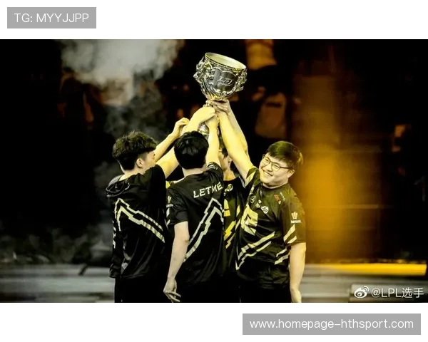 英雄联盟：LPL战队Uzi退役周年纪念赛引发粉丝追忆，uzi退役仪式视频完整版